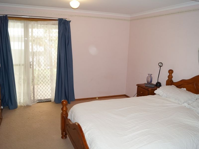 10 Mofflin Road, Elizabeth Grove SA 5112