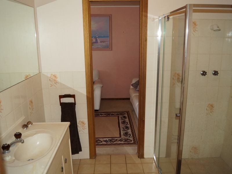 10 Mofflin Road, Elizabeth Grove SA 5112