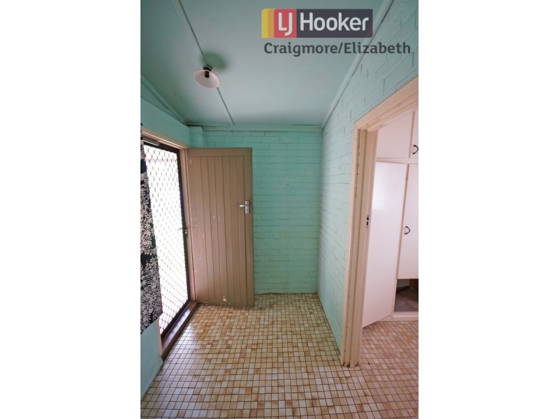 17 Midway Road, Elizabeth East SA 5112