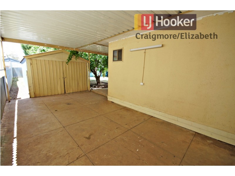 18 Barton Road, Elizabeth Downs SA 5113