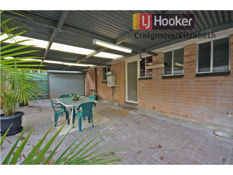 31 Douglas Street, Elizabeth Downs SA 5113
