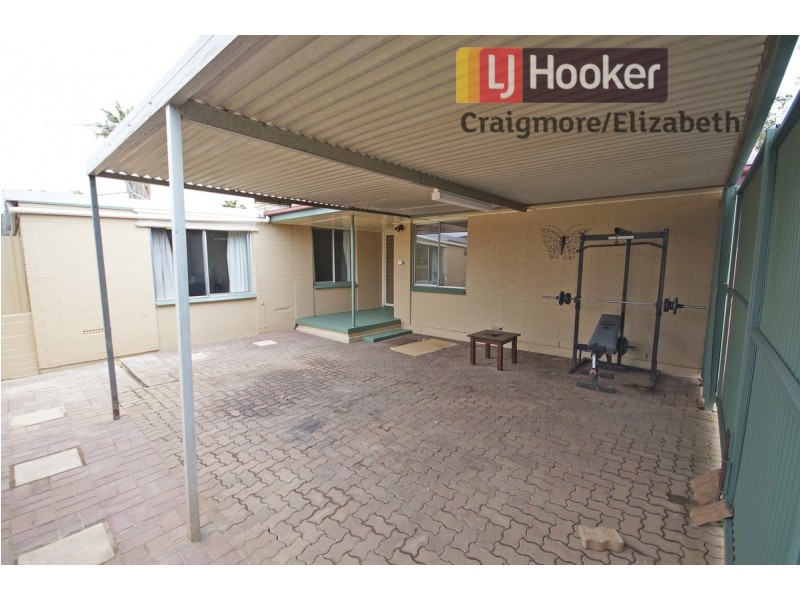 31 Douglas Street, Elizabeth Downs SA 5113