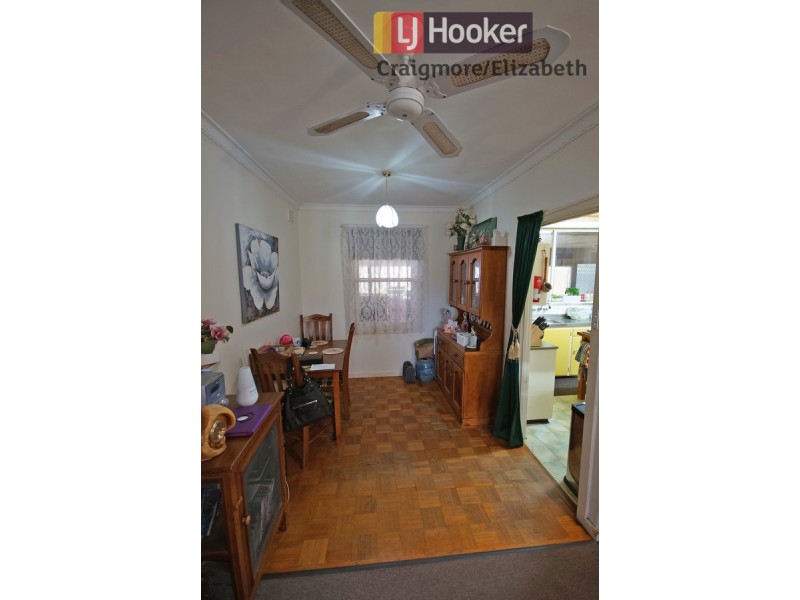 38 Bloomfield Crescent, Elizabeth Downs SA 5113