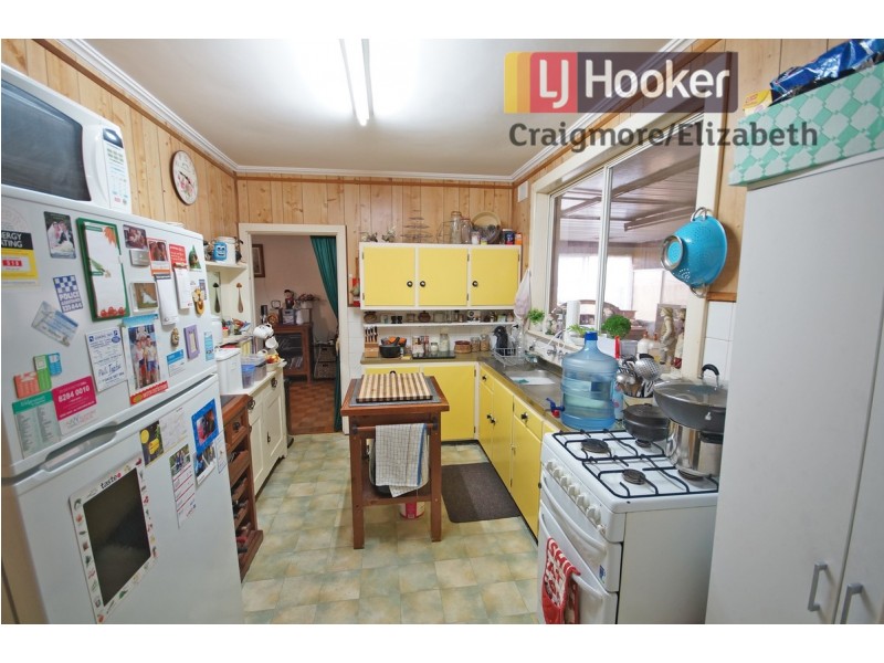 38 Bloomfield Crescent, Elizabeth Downs SA 5113