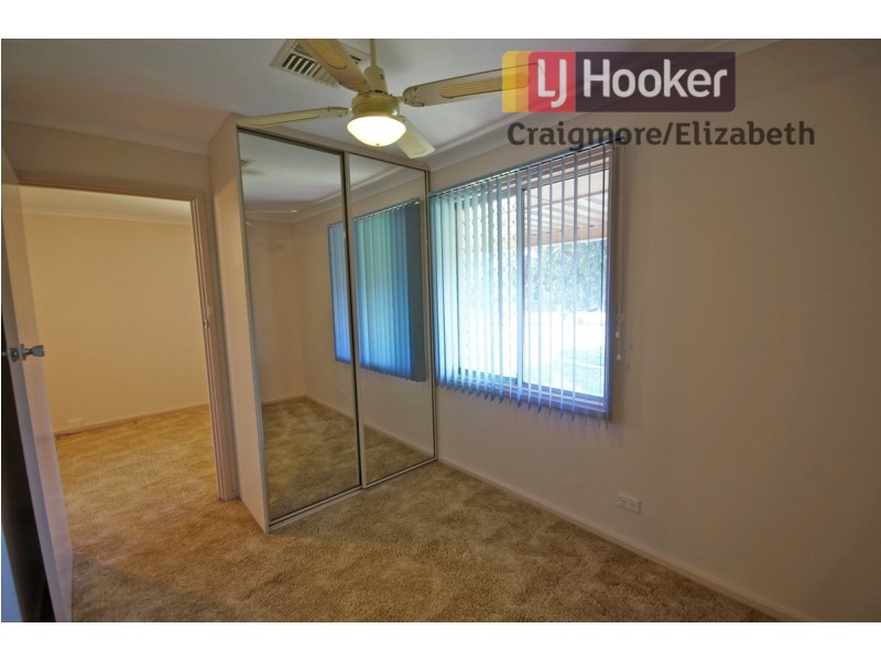 25 Linger Crescent, Elizabeth Downs SA 5113