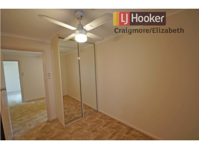 25 Linger Crescent, Elizabeth Downs SA 5113