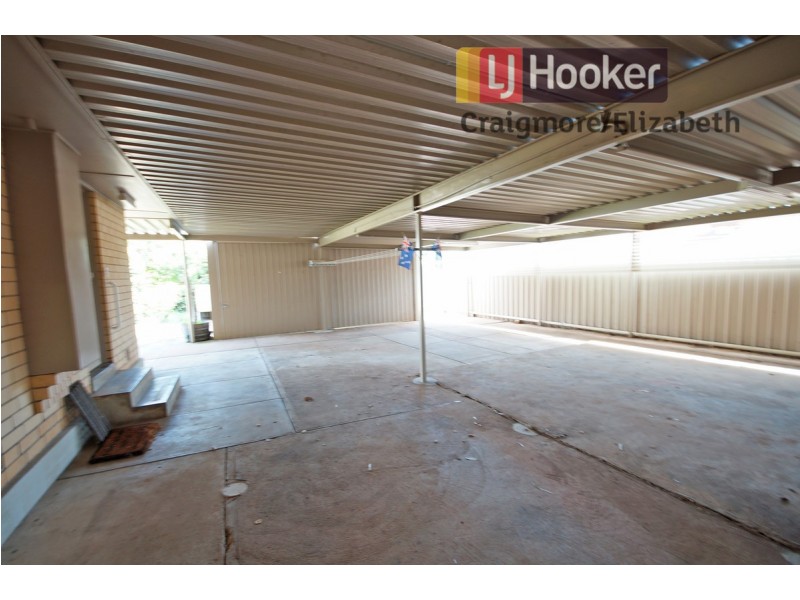 25 Linger Crescent, Elizabeth Downs SA 5113