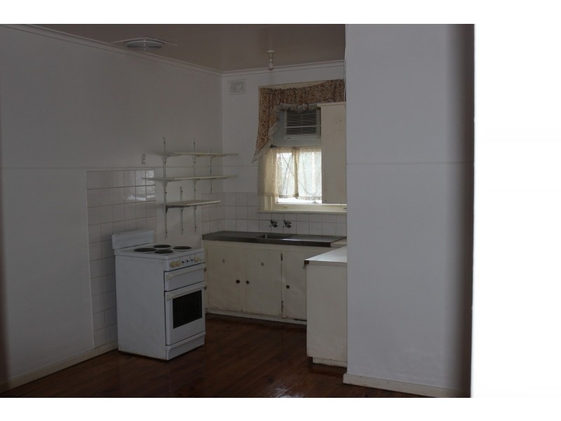 56 Hogarth Road, Elizabeth South SA 5112