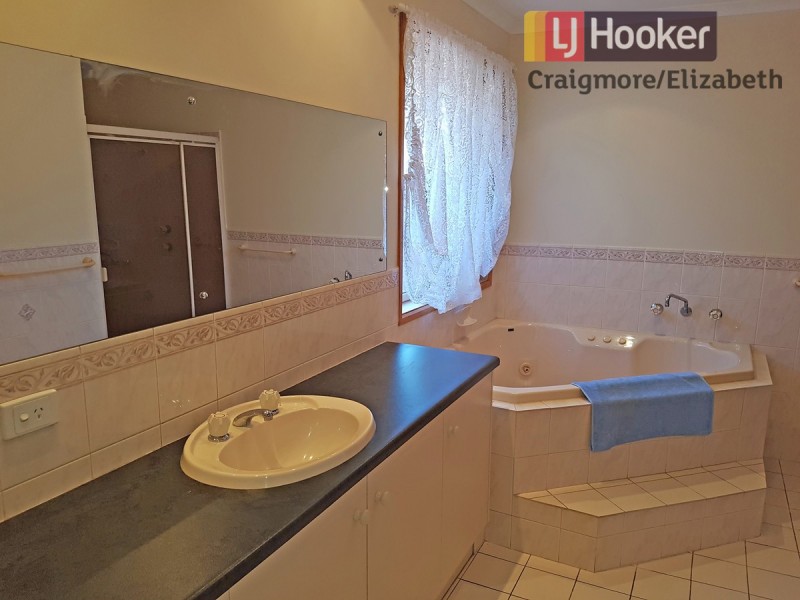 5 Berwick Rise, Hillbank SA 5112