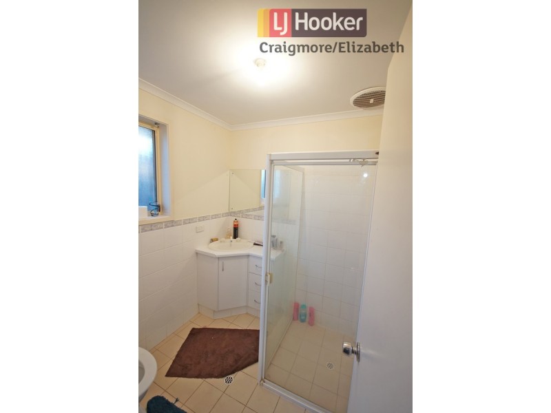 134 President Avenue, Andrews Farm SA 5114