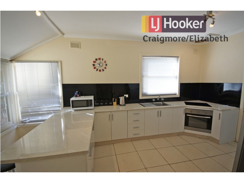 14 Andrews Road, Elizabeth Downs SA 5113
