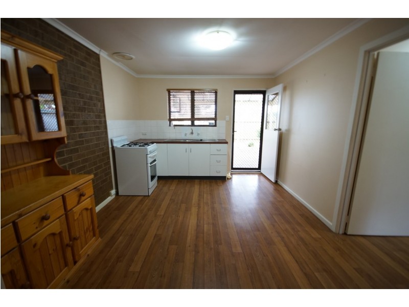 2/82 Churchill Road North, Dry Creek SA 5094