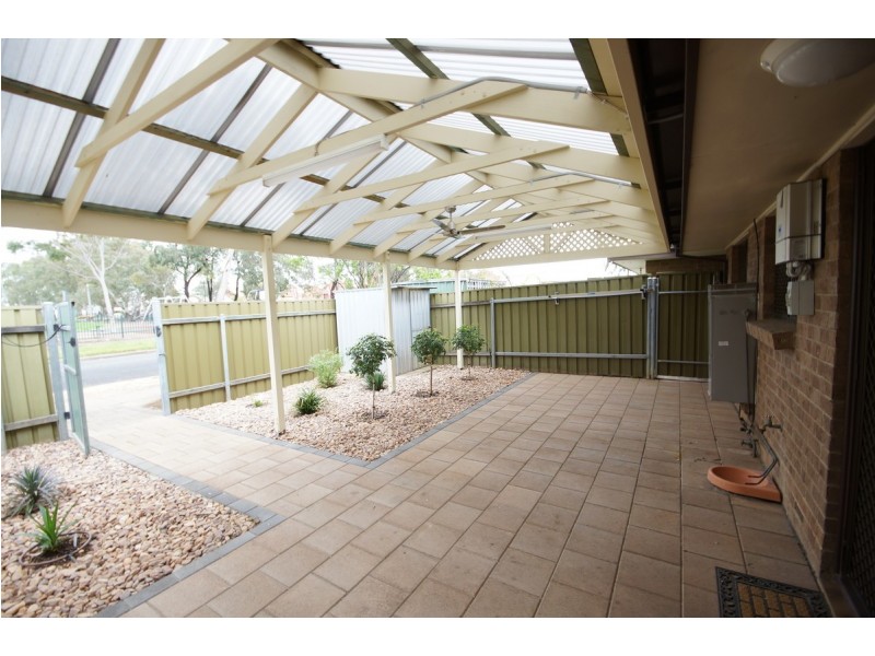 2/82 Churchill Road North, Dry Creek SA 5094