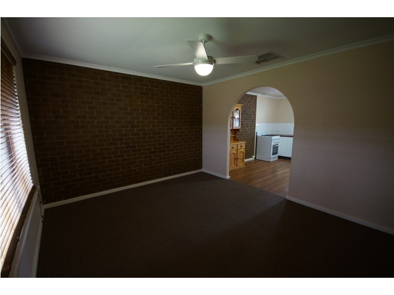 2/82 Churchill Road North, Dry Creek SA 5094