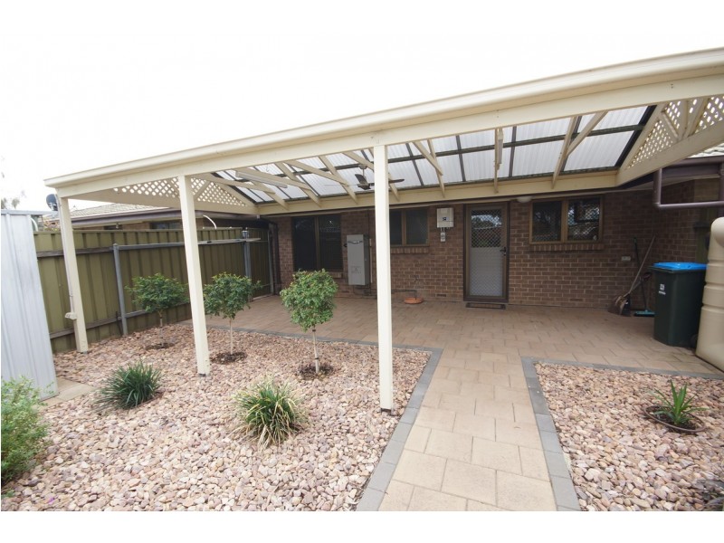 2/82 Churchill Road North, Dry Creek SA 5094