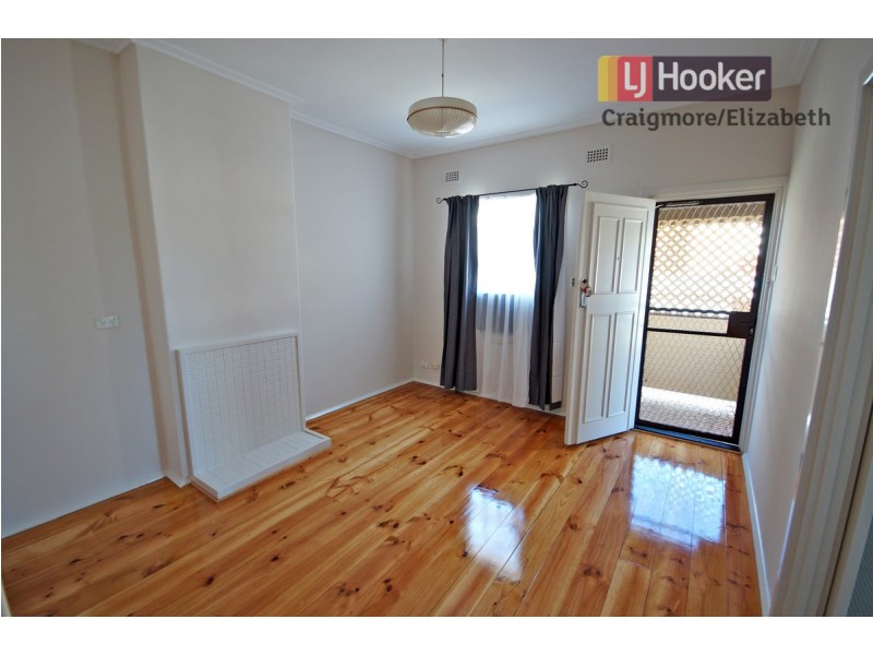 25 Penfold Road, Elizabeth South SA 5112