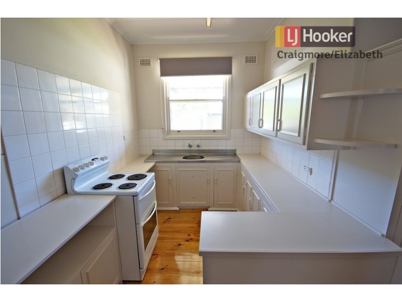 25 Penfold Road, Elizabeth South SA 5112