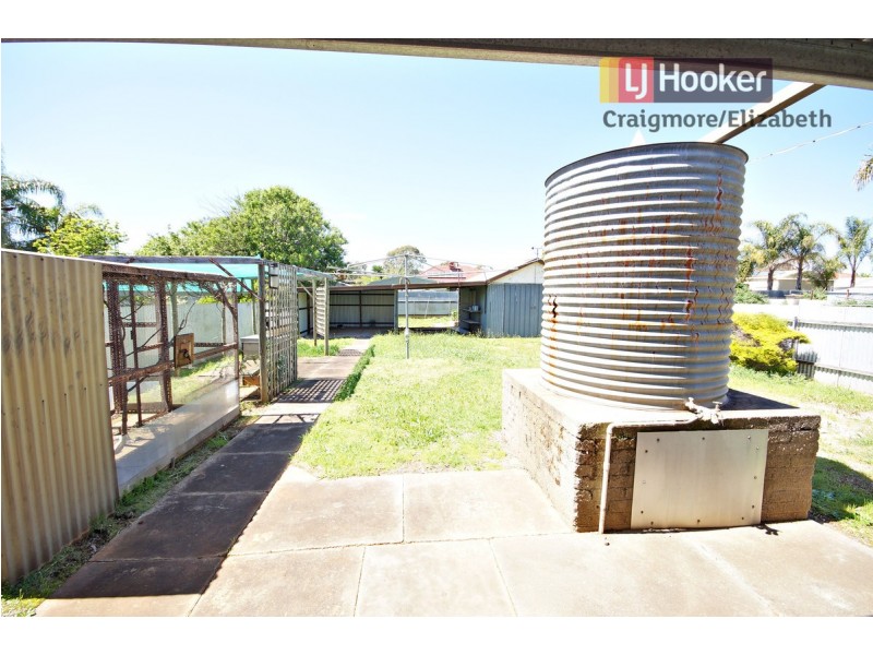 25 Penfold Road, Elizabeth South SA 5112