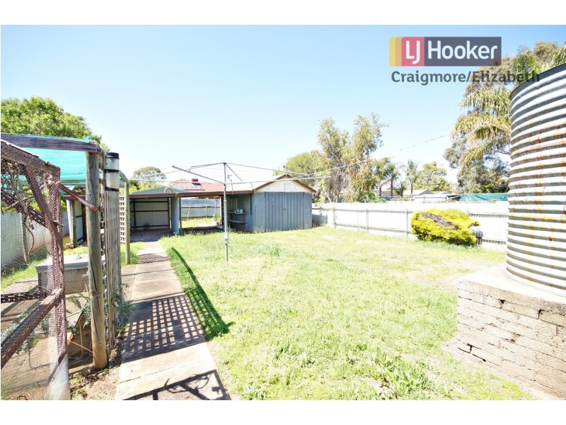 25 Penfold Road, Elizabeth South SA 5112