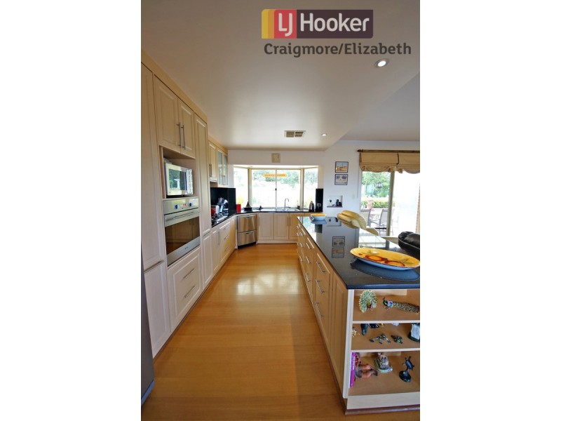 22 Cambridge Terrace, Hillbank SA 5112