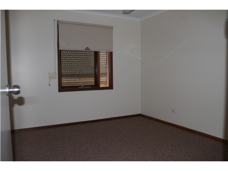 5 Porton Street, Elizabeth Grove SA 5112