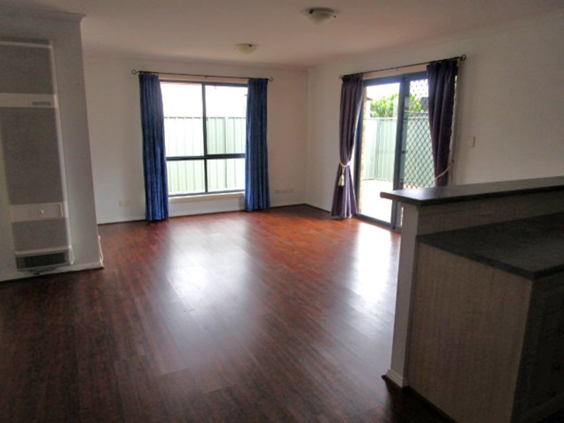 4 Dylan Close, Munno Para West SA 5115