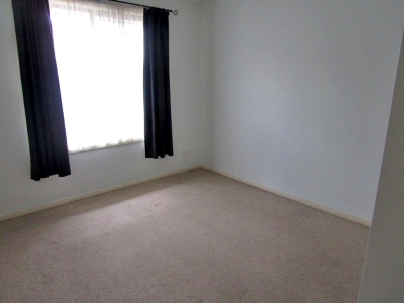 4 Dylan Close, Munno Para West SA 5115