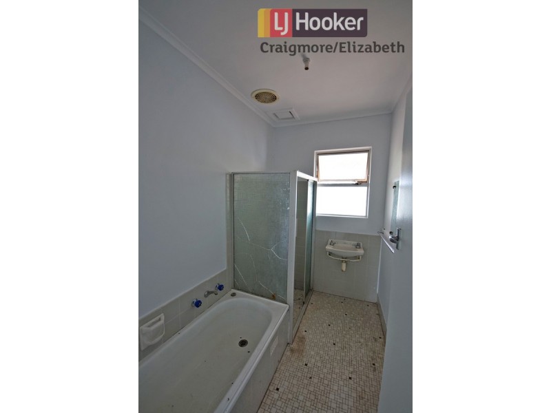 14 River Drive, Para Hills SA 5096