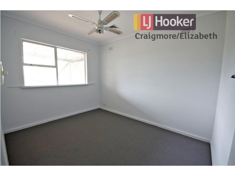 14 River Drive, Para Hills SA 5096