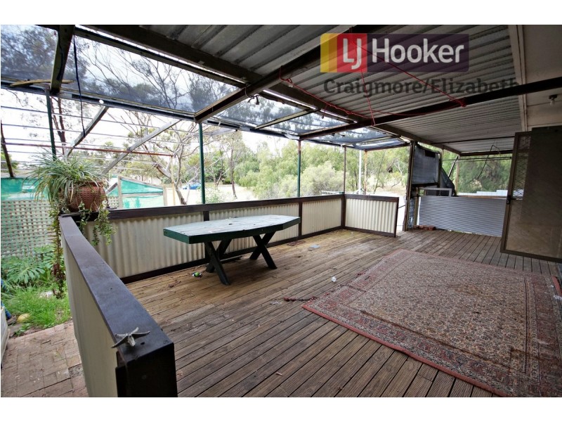 14 River Drive, Para Hills SA 5096