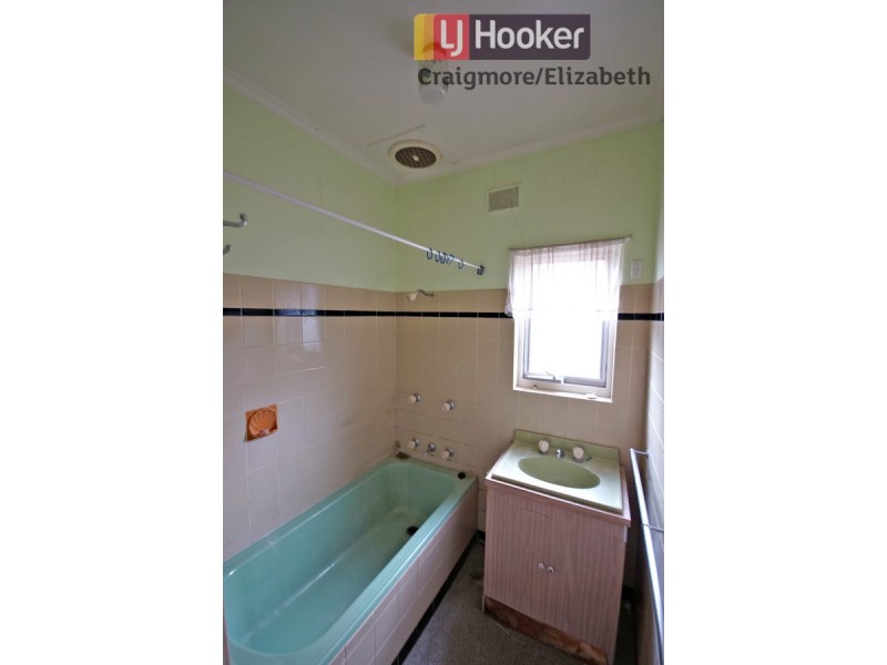 3 Grovely Street, Elizabeth Vale SA 5112