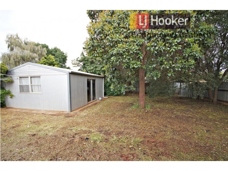 3 Grovely Street, Elizabeth Vale SA 5112