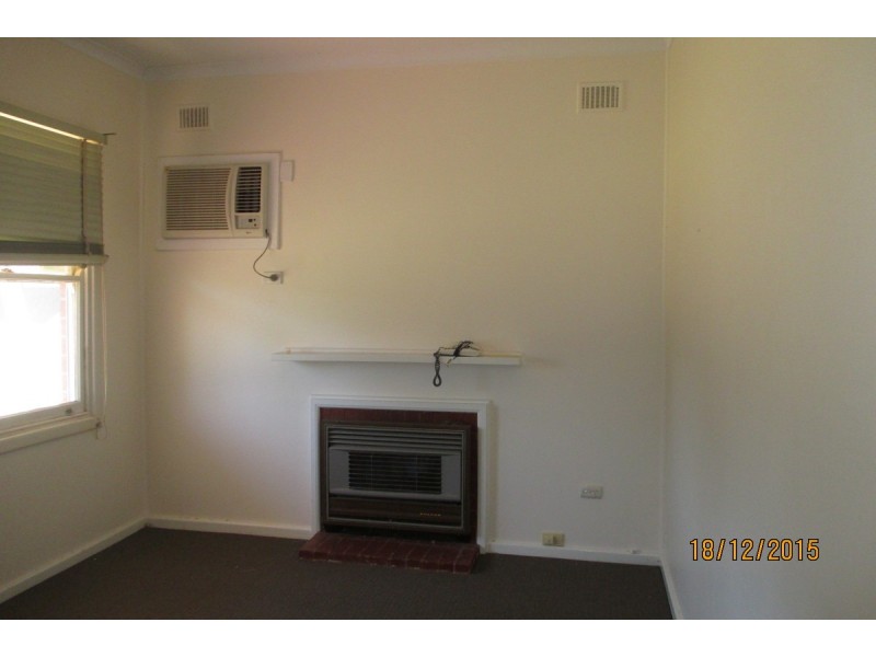 28 Andrews Road, Elizabeth Downs SA 5113
