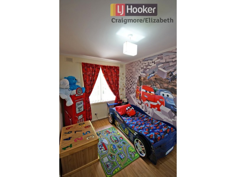 6 Preston Street, Elizabeth Downs SA 5113