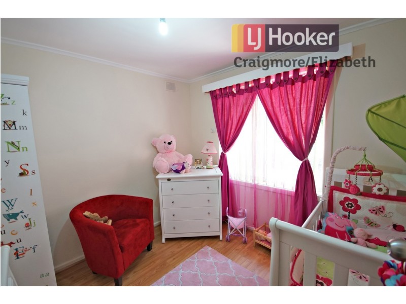 6 Preston Street, Elizabeth Downs SA 5113