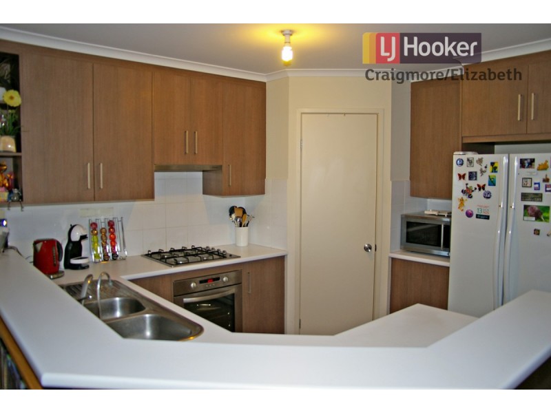 27 Everest Avenue, Andrews Farm SA 5114