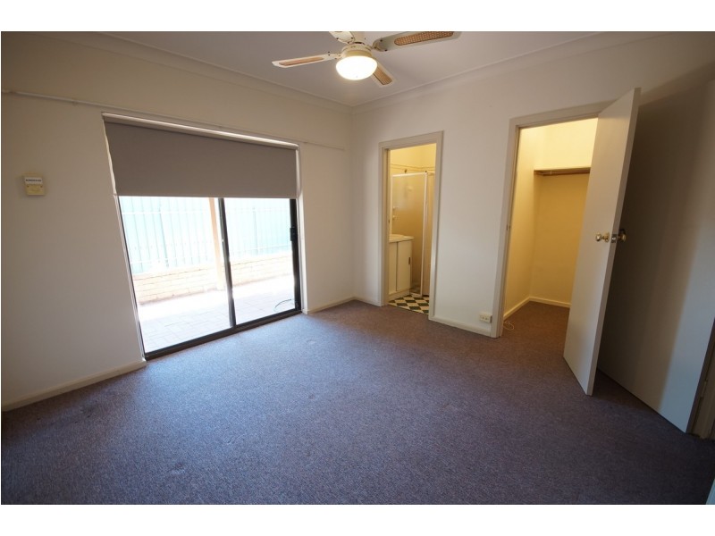 15 Upton Street, Elizabeth Vale SA 5112