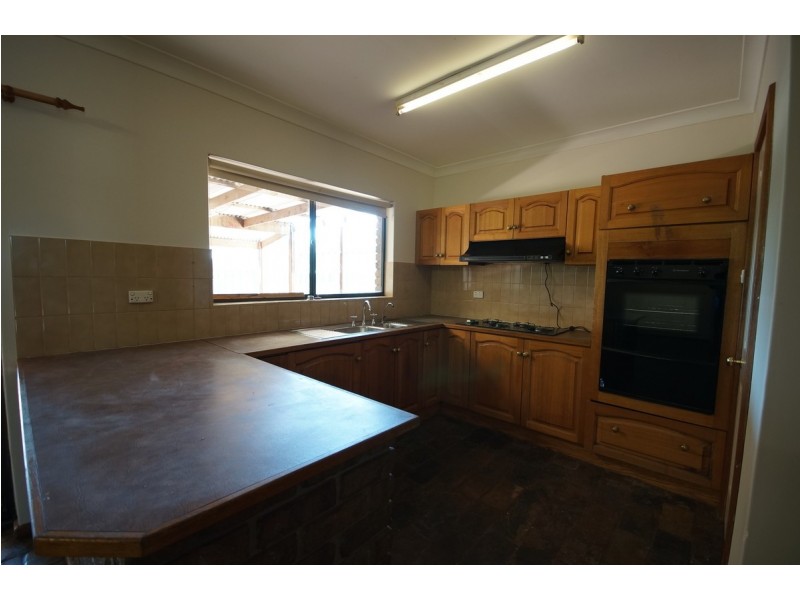 15 Upton Street, Elizabeth Vale SA 5112