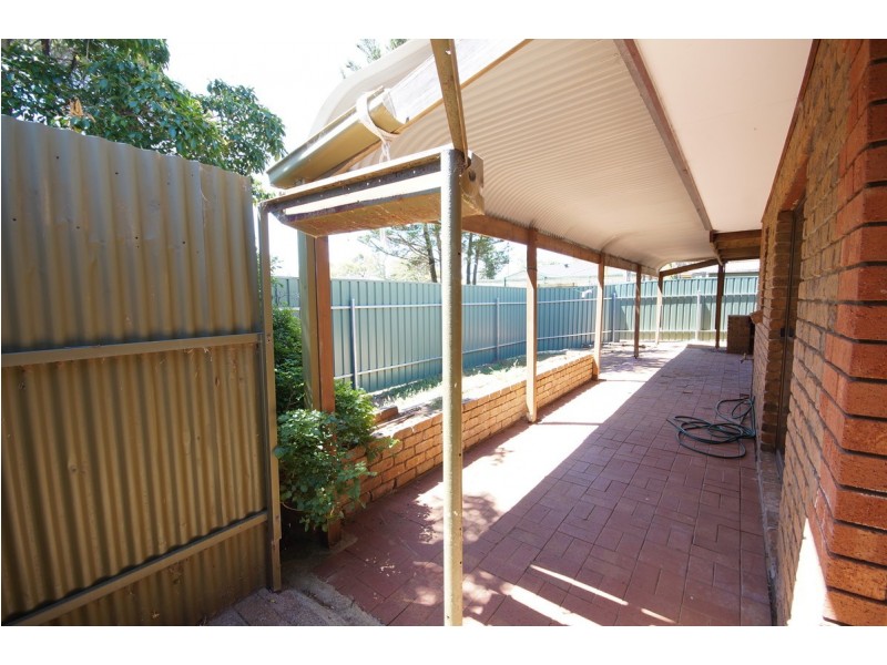 15 Upton Street, Elizabeth Vale SA 5112