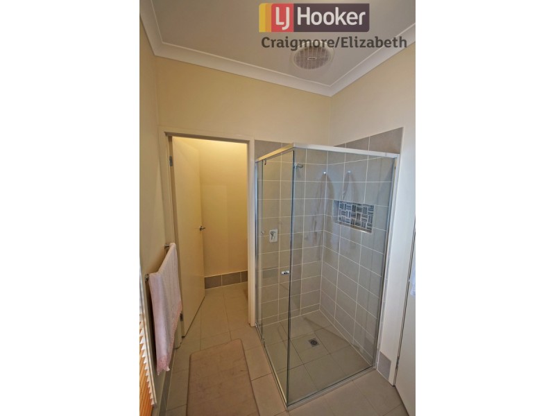 2 Howegate Lane, Blakeview SA 5114