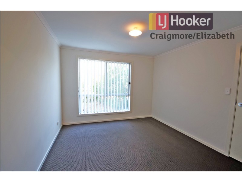 8 Hunter Lane, Andrews Farm SA 5114