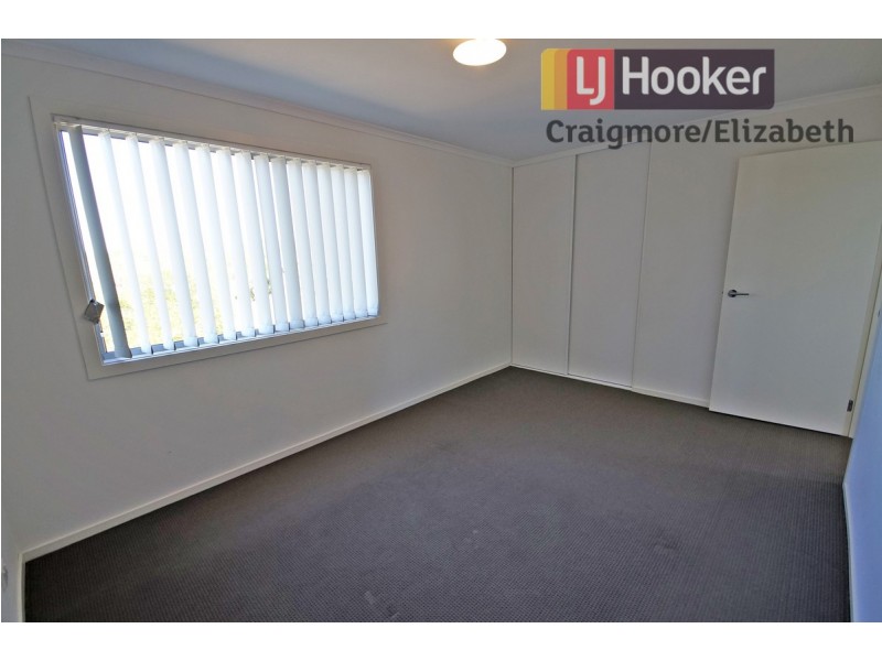 8 Hunter Lane, Andrews Farm SA 5114