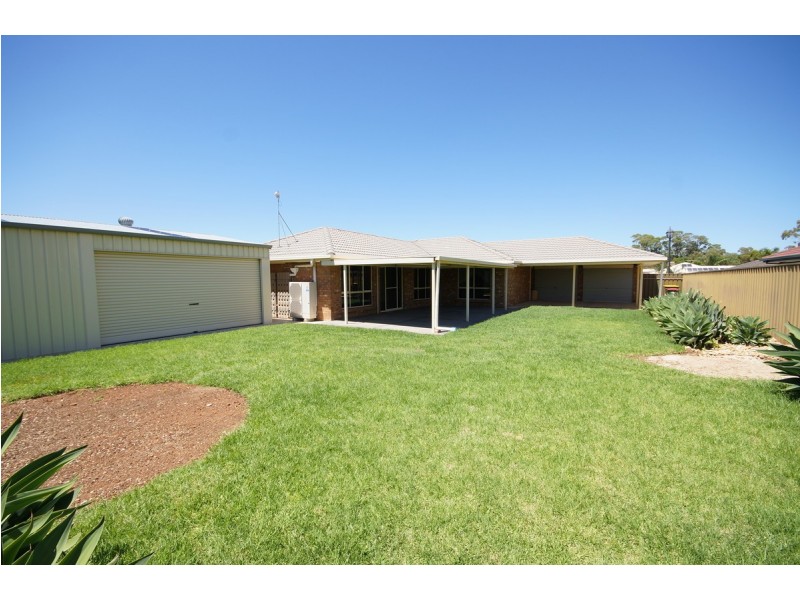10 Darlton Court, Andrews Farm SA 5114