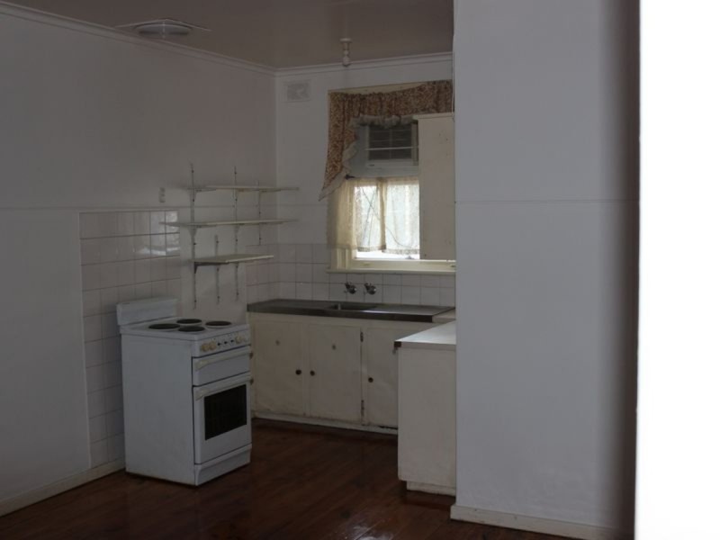 56 Hogarth Road, Elizabeth South SA 5112