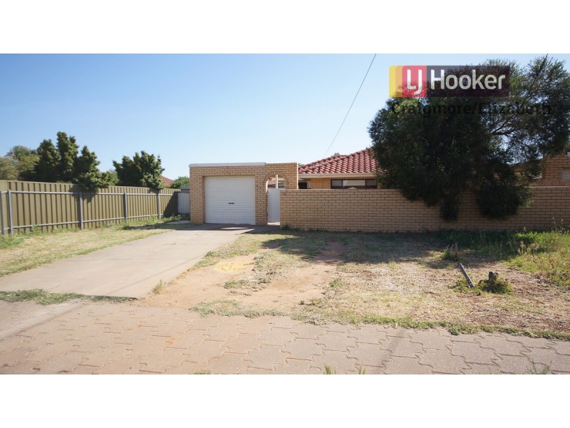 28 Douglas Road, Salisbury East SA 5109
