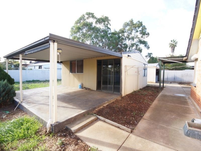 3 Collins Street, Elizabeth Downs SA 5113