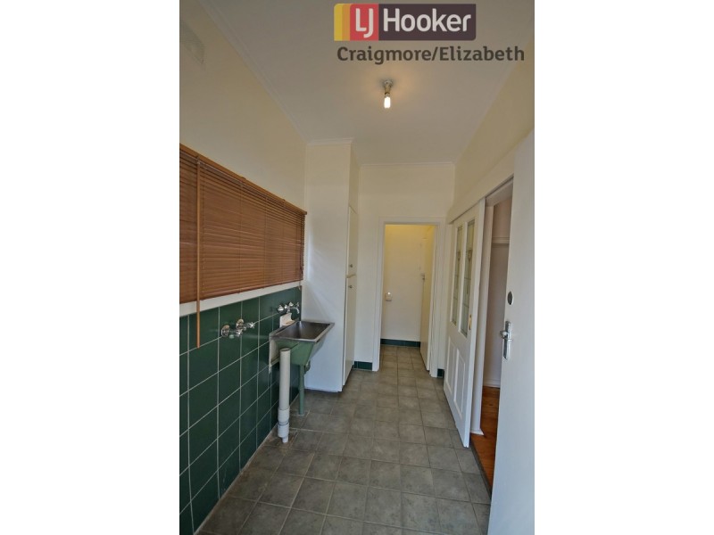 22 Lockerly Street, Elizabeth Vale SA 5112