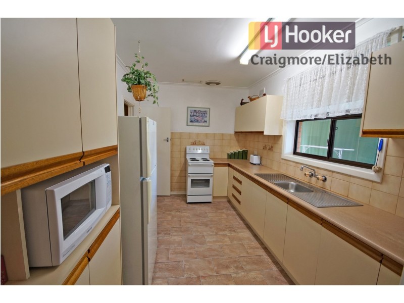 16 Abelia Street, Elizabeth Vale SA 5112