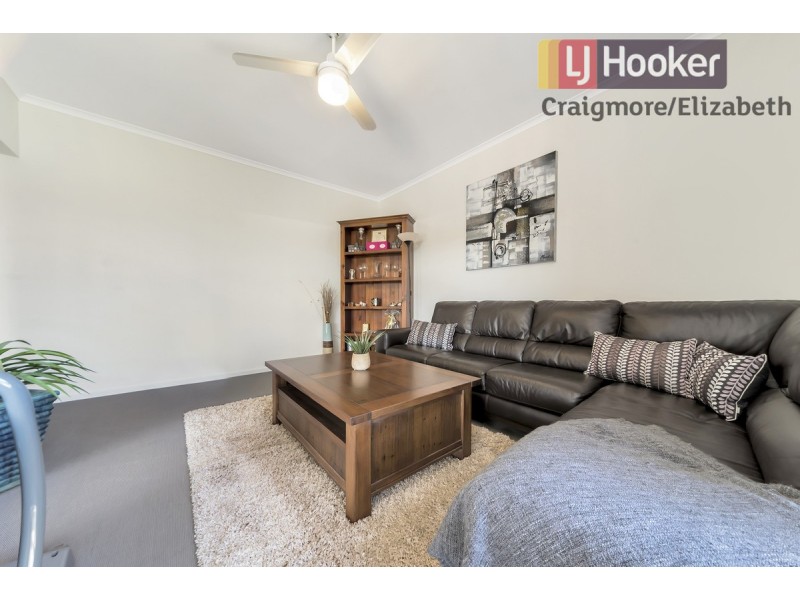 33 The Avenue, Blakeview SA 5114