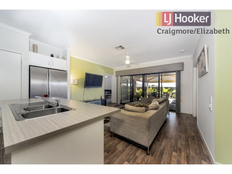 33 The Avenue, Blakeview SA 5114